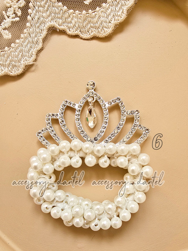 کش موی دخترانه شیک مدل مرواریدی طرح تاجدار مجلسی