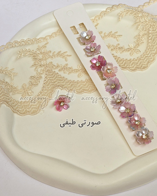 گیره مو قفلی شکوفه نگین دار (جفتی) کد ۲